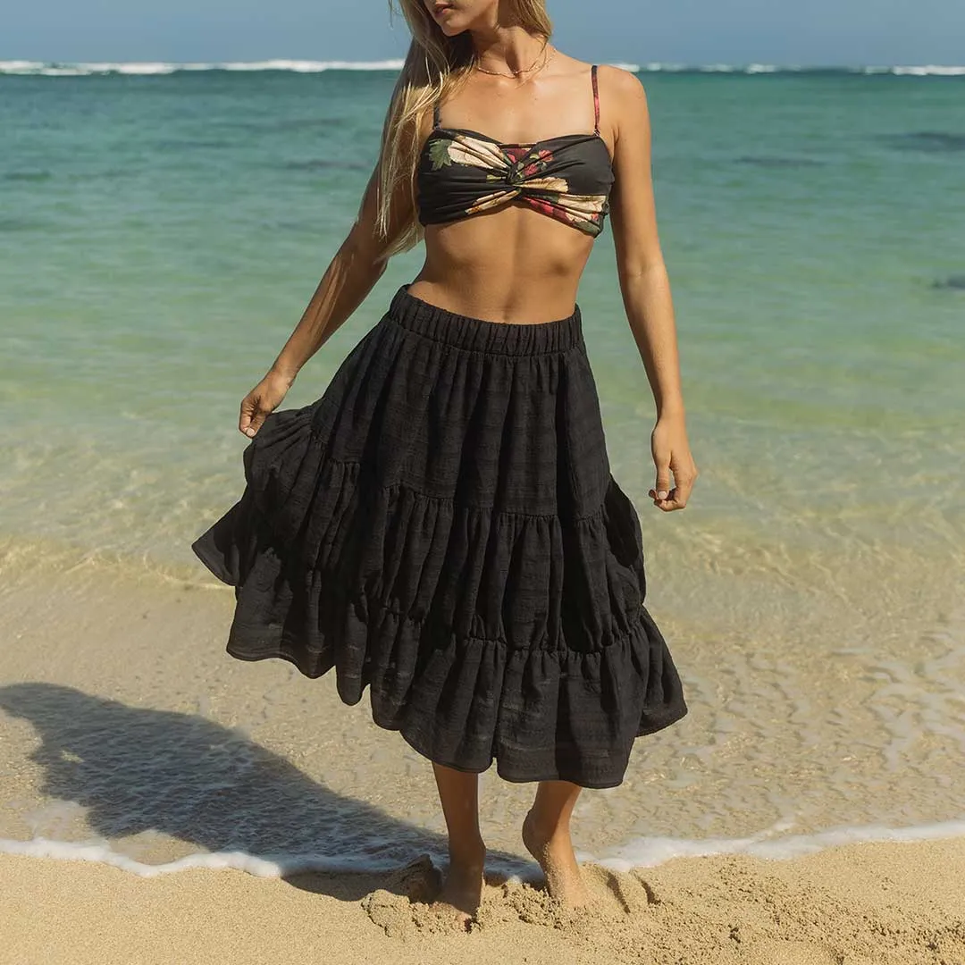 Short Tiered Skirt, Black moist feel