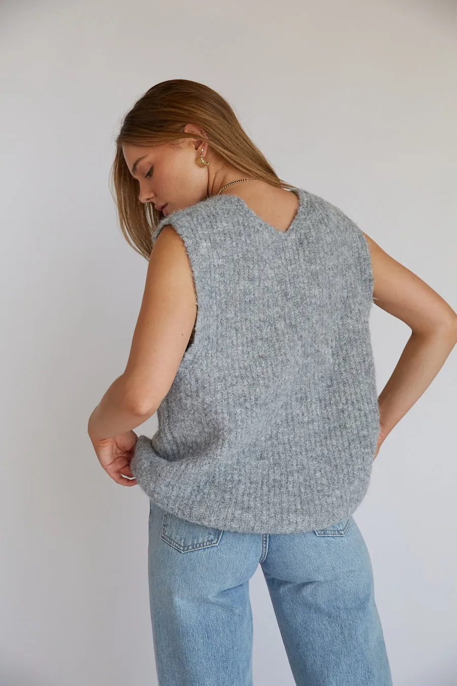 Spencer Wool Sweater Vest satin shine