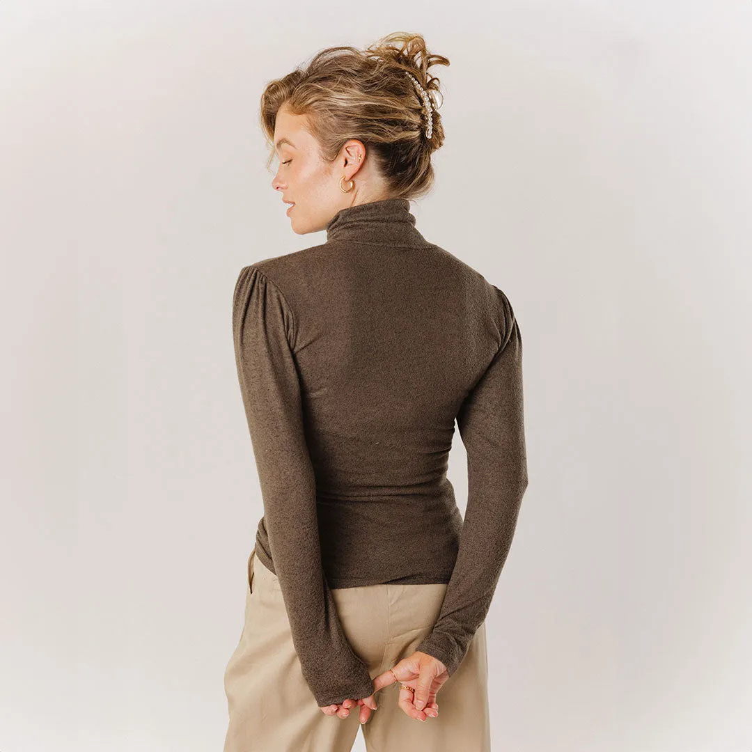 Tatum Turtleneck, Olive basic neat