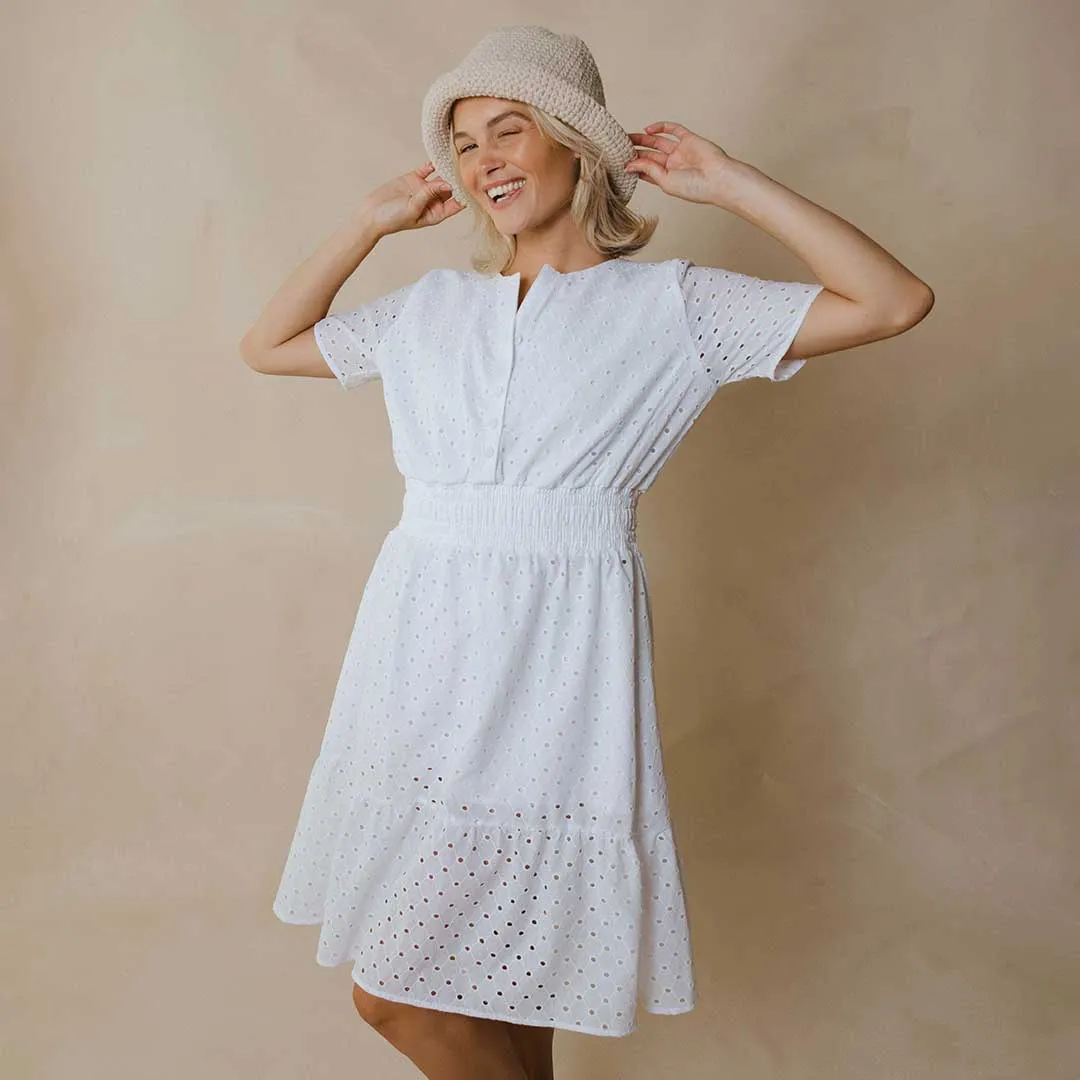 Tea Party Dress, White moist feel