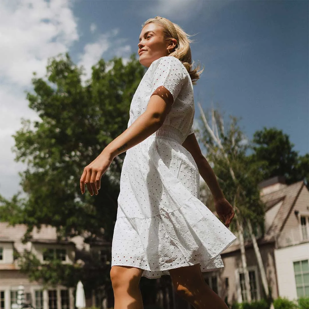 Tea Party Dress, White moist feel