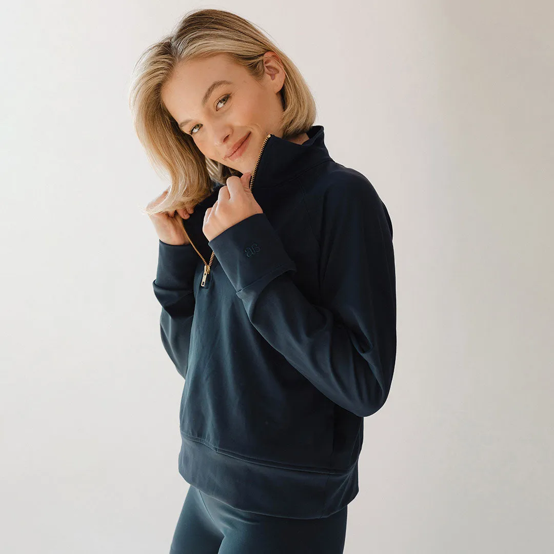 The Gotta Run 1/4 Zip, Navy early spring