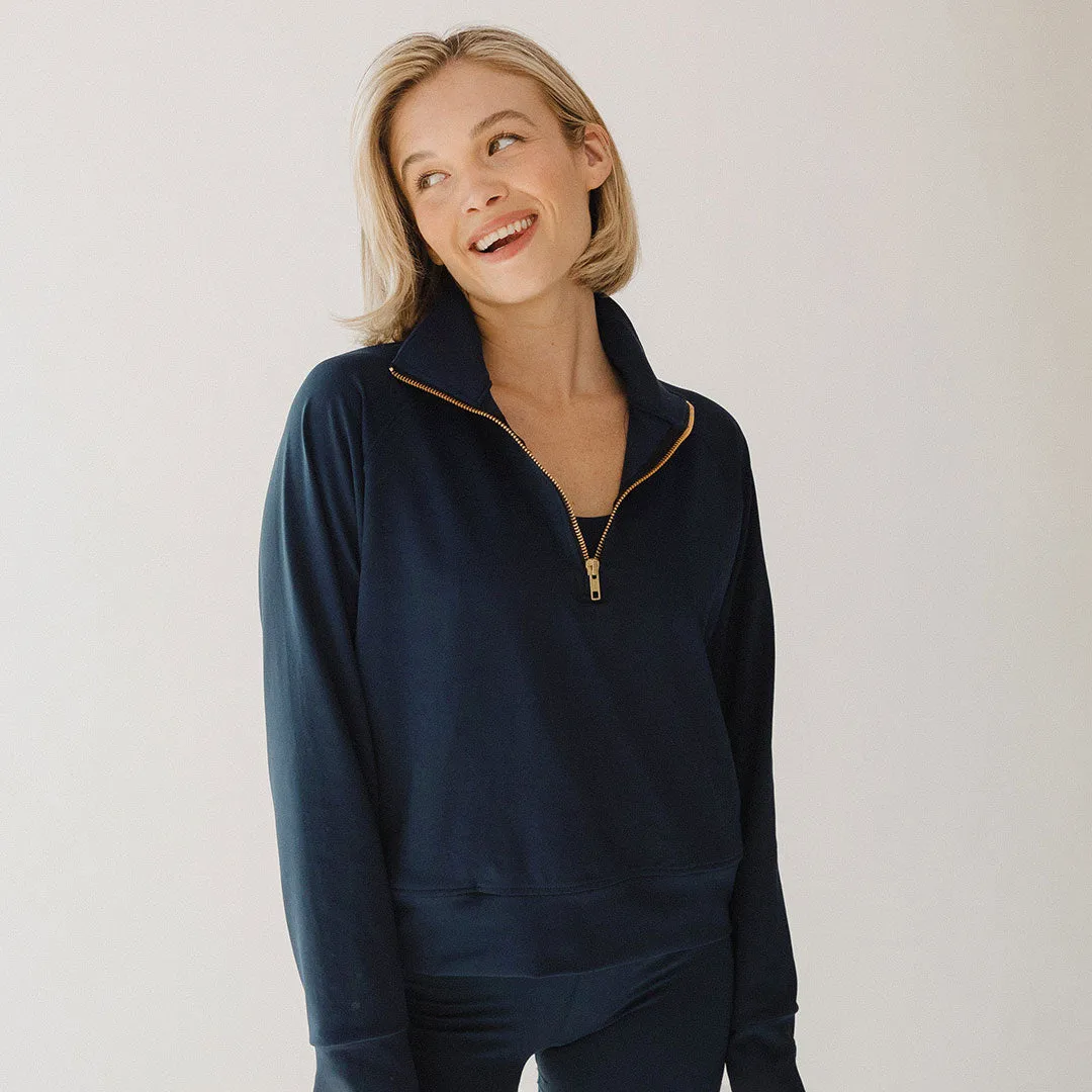 The Gotta Run 1/4 Zip, Navy early spring
