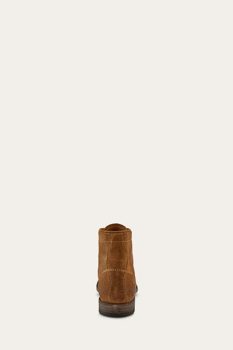 Tyler Lace Up fit snug