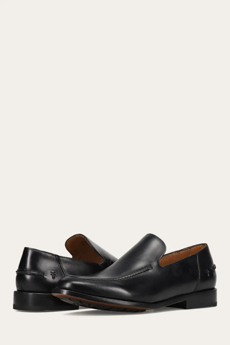 Tyler Venetian look nice