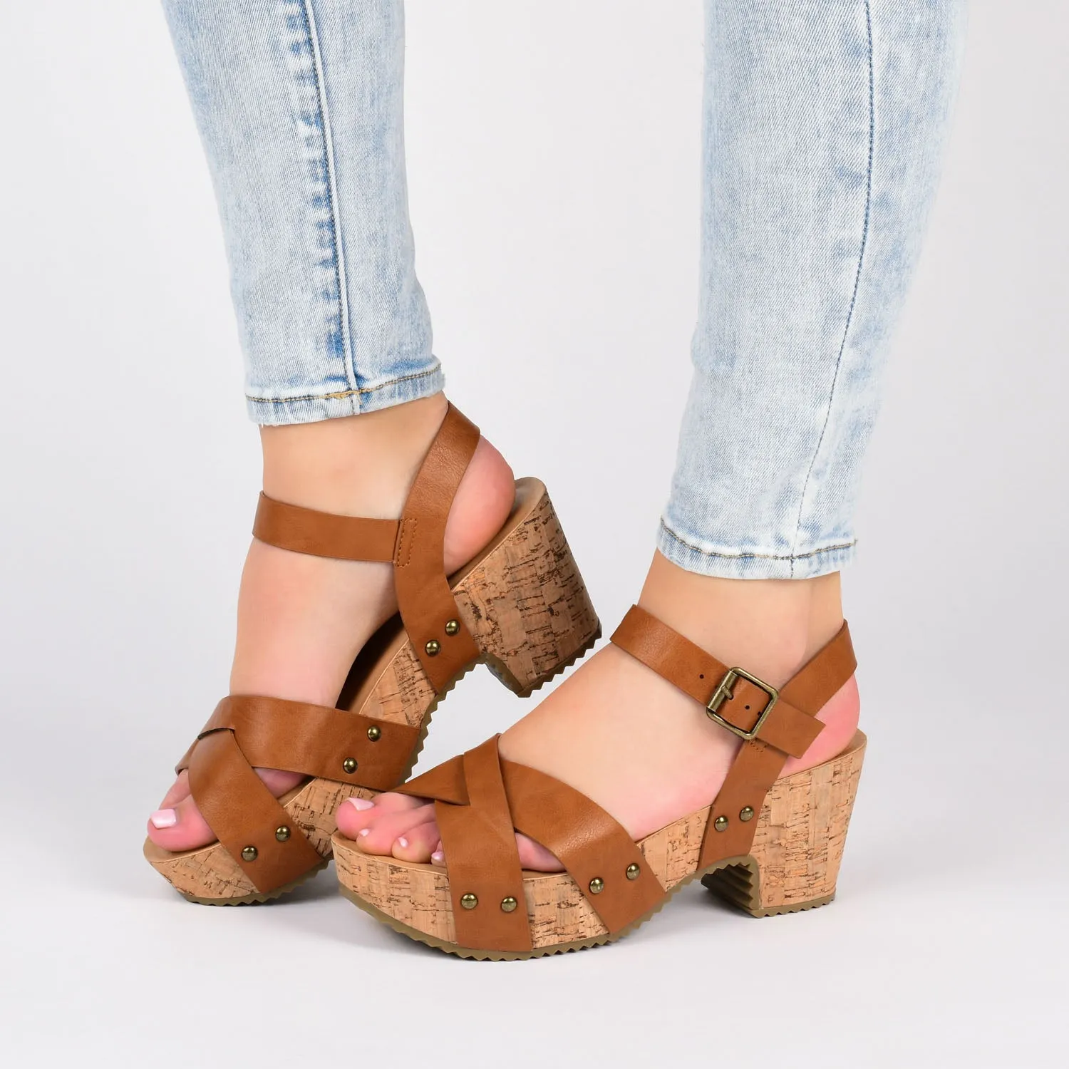 VALENTINA HEELED SANDALS IN FAUX LEATHER move light