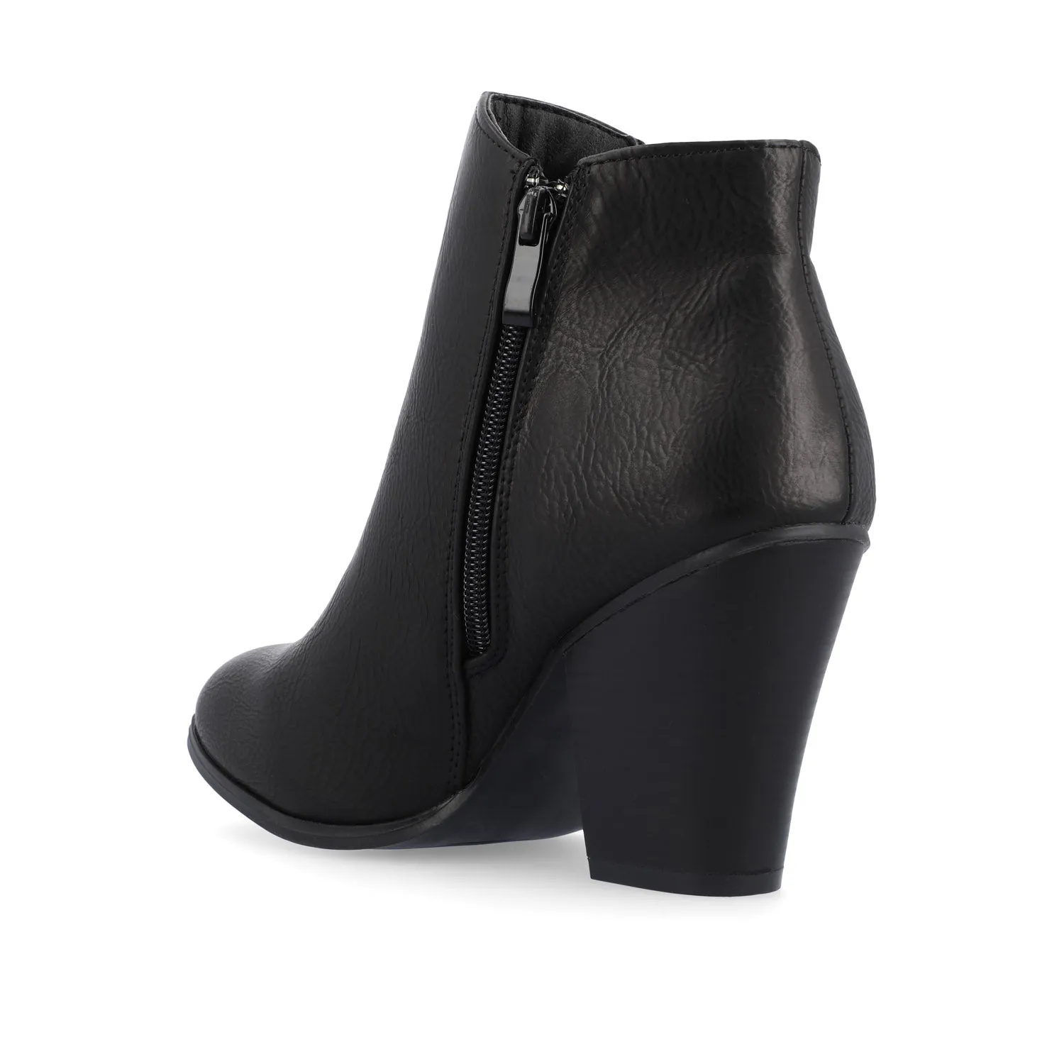 VALLY ZIP-UP BOOTIES IN FAUX LEATHER ride easy