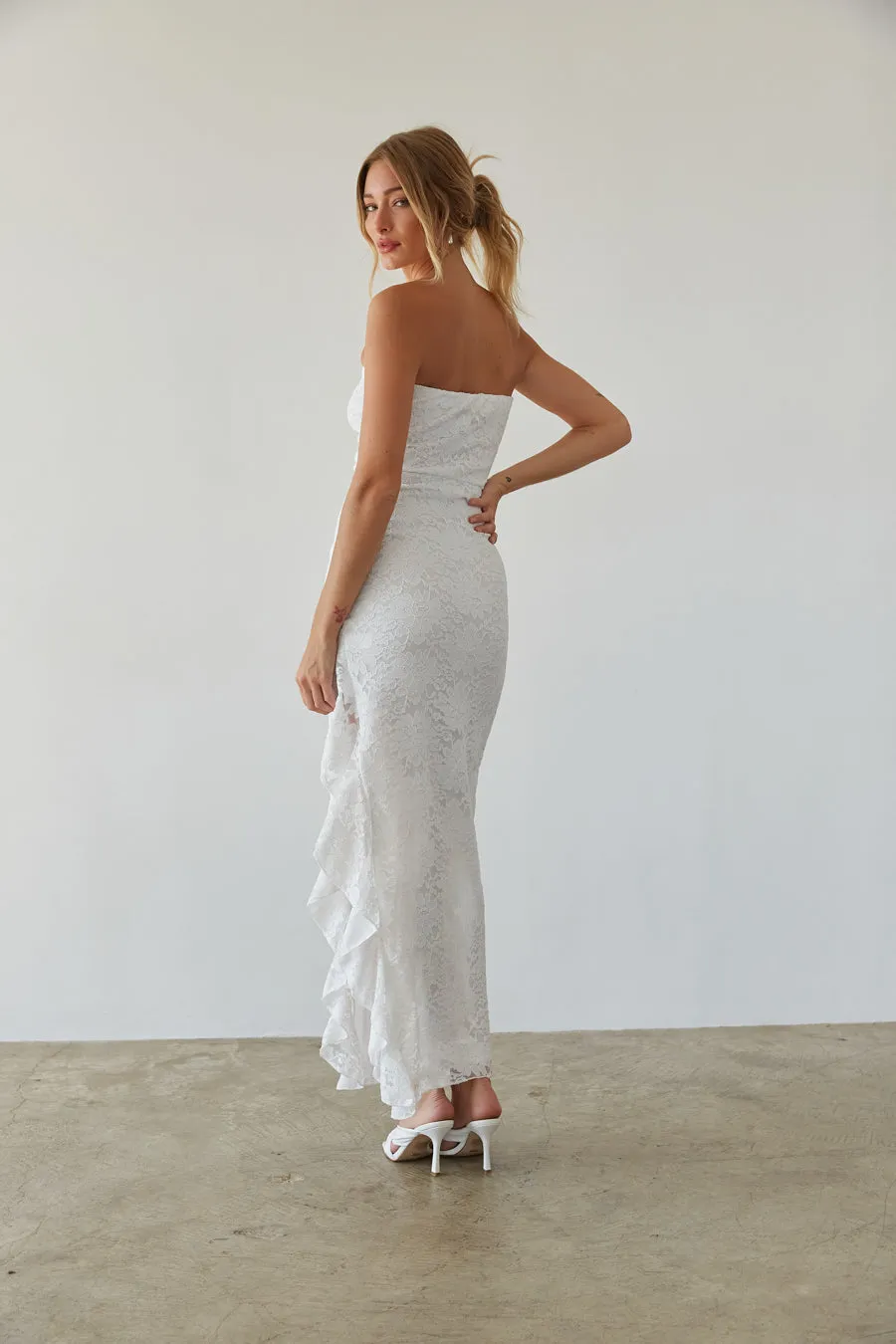 Vivienne Lace Ruffle Maxi Dress london wind