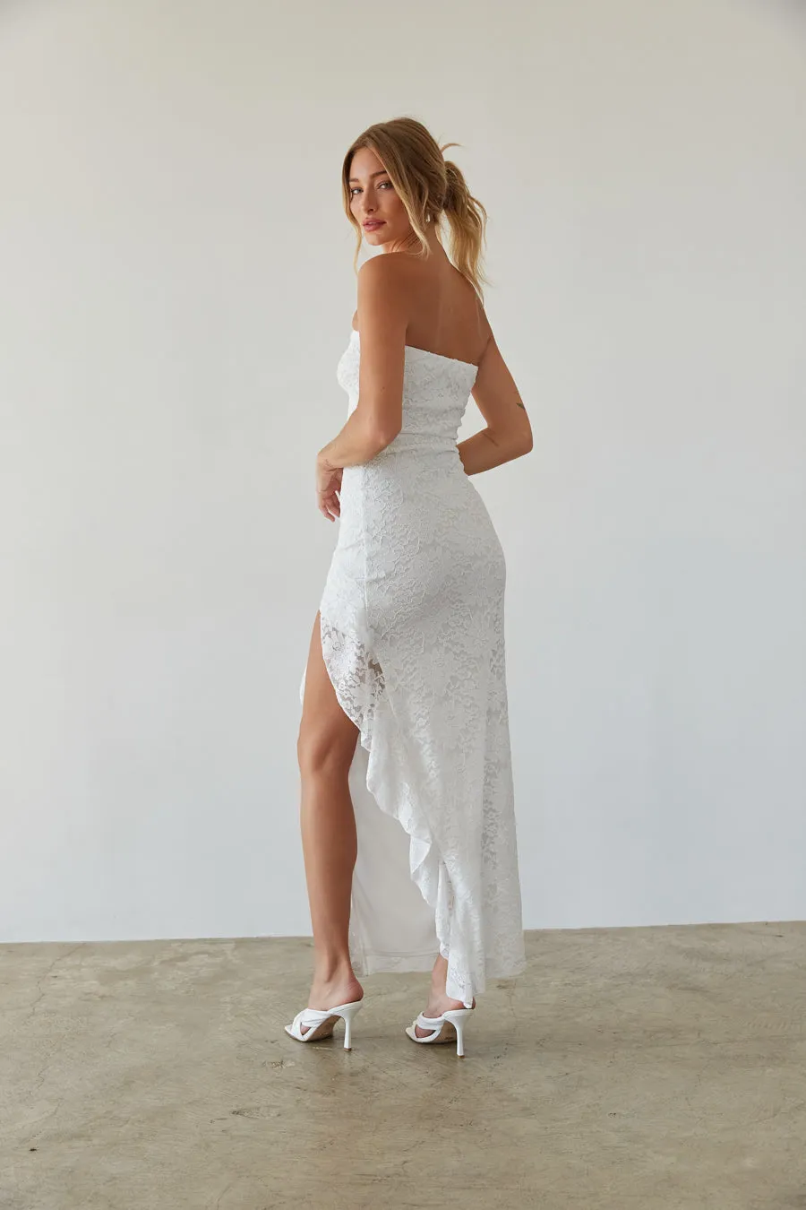 Vivienne Lace Ruffle Maxi Dress london wind
