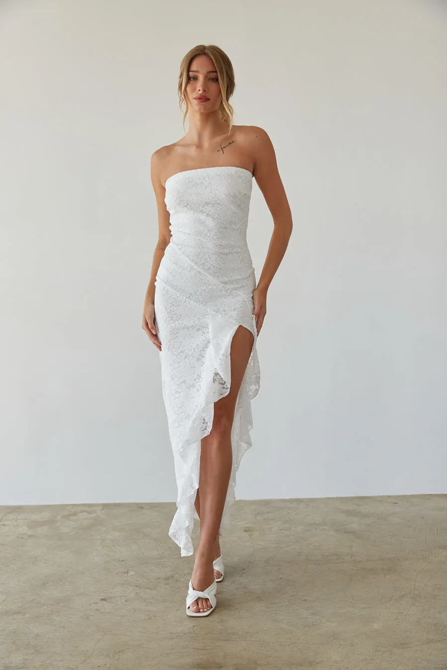 Vivienne Lace Ruffle Maxi Dress london wind