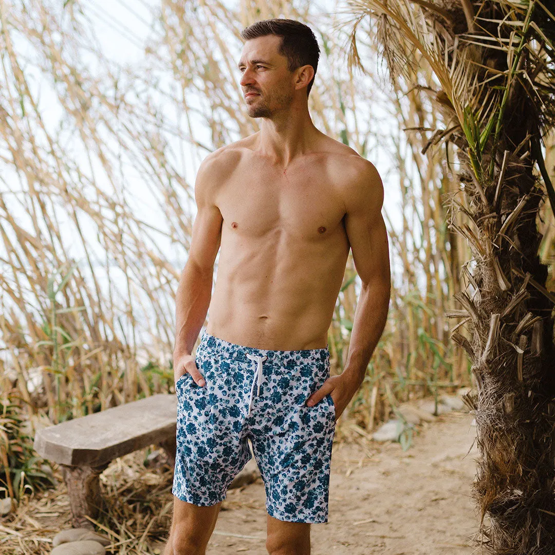 Wind and Sea Shorts, Santorini dock ready