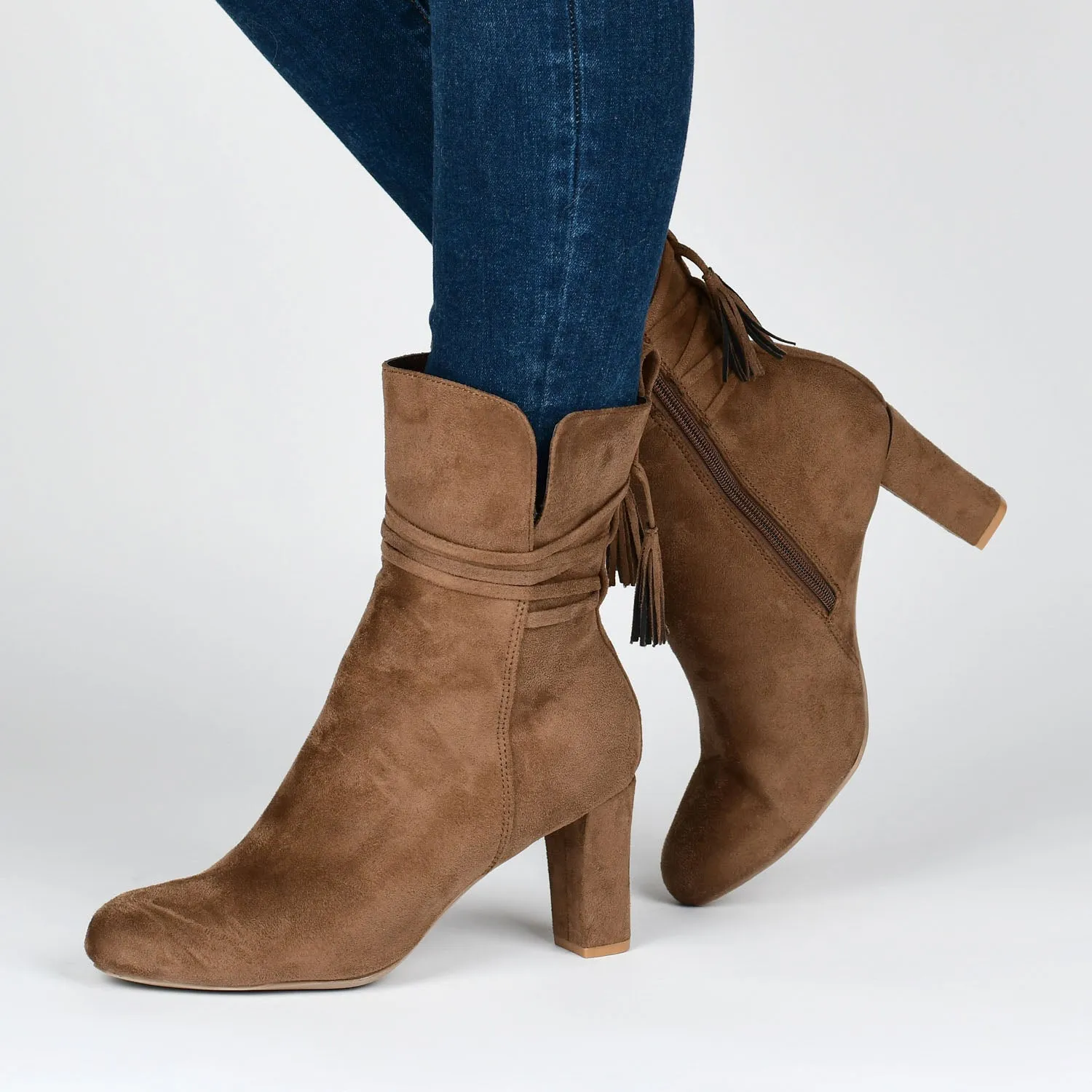 ZURI ZIP-UP BOOTIES IN FAUX SUEDE snow charm